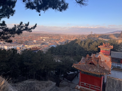 Lingqiu Yuantong Temple 3