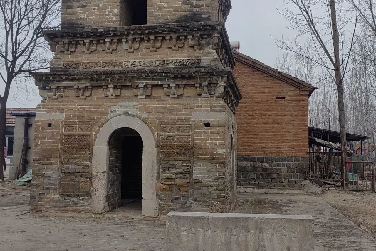 Zhang Shunchen Stele Pavilion 3