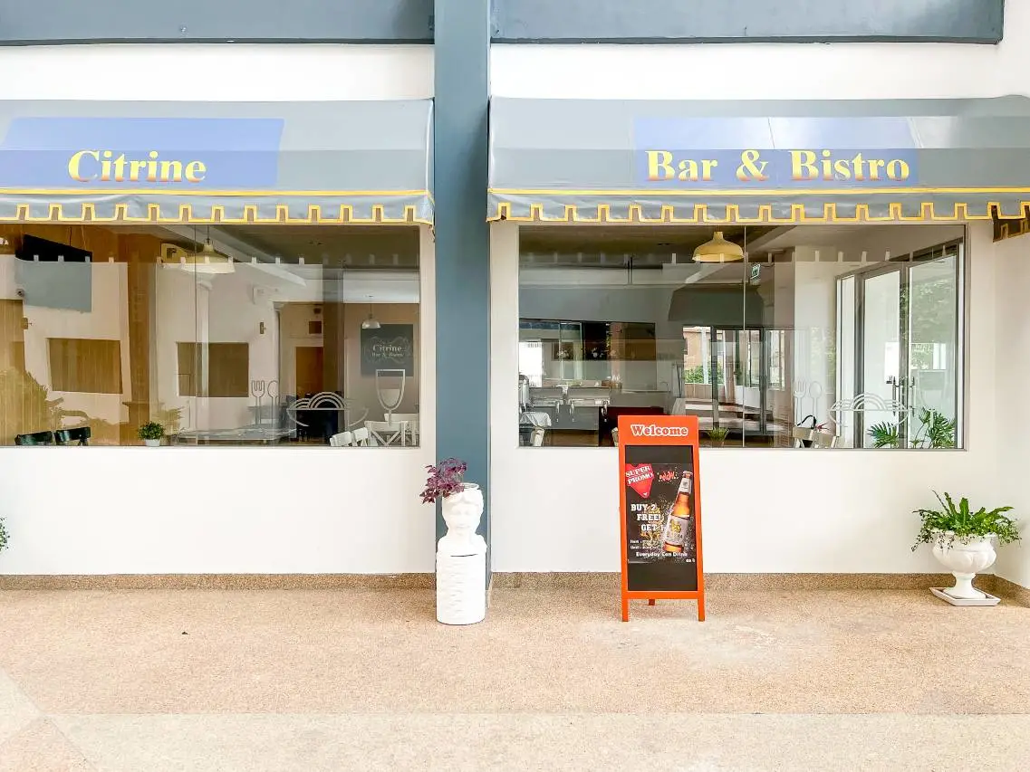 安达兰甘亨圣詹姆斯酒店 2