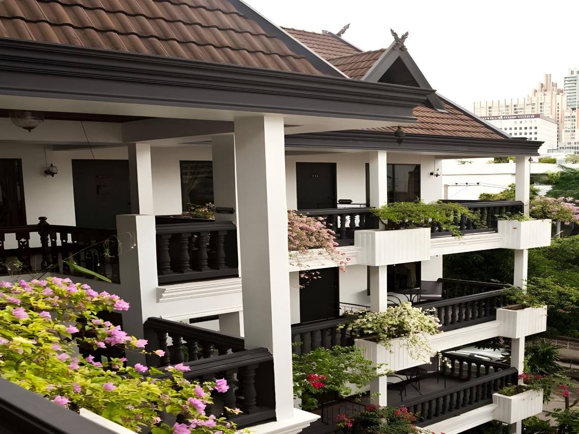 Borarn House Hotel 4