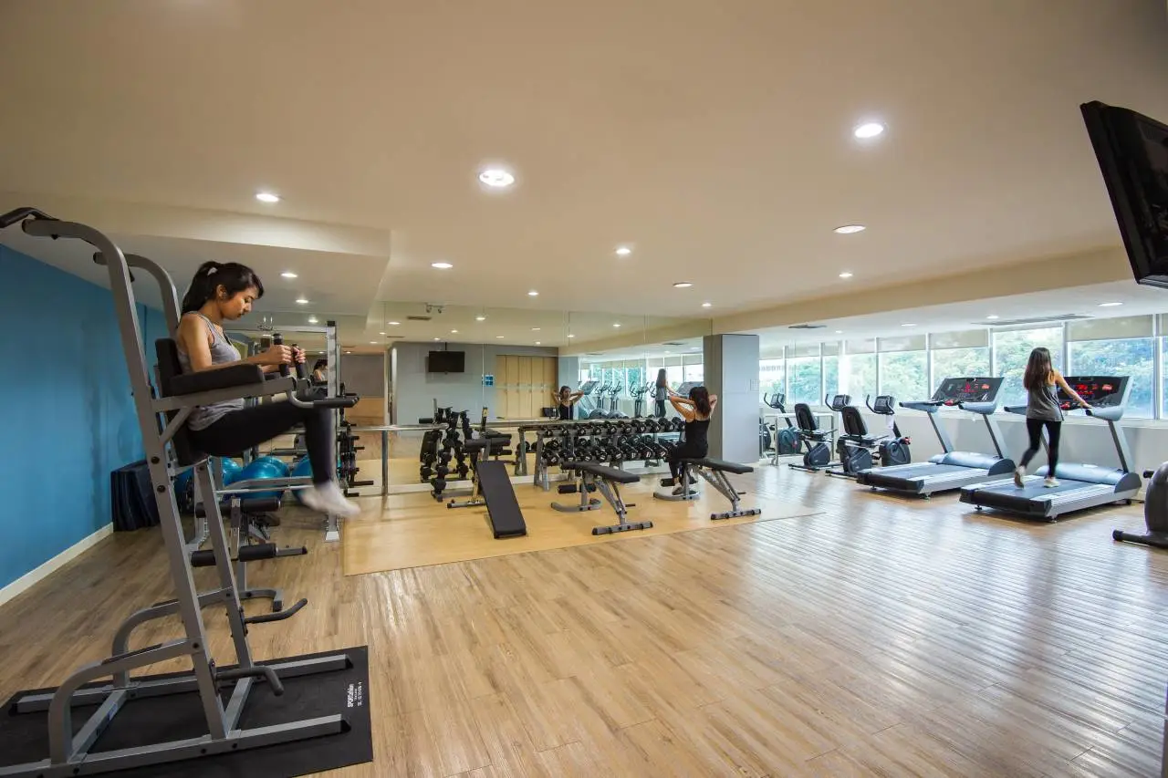 Centara Life Government Complex Hotel & Convention Centre 5