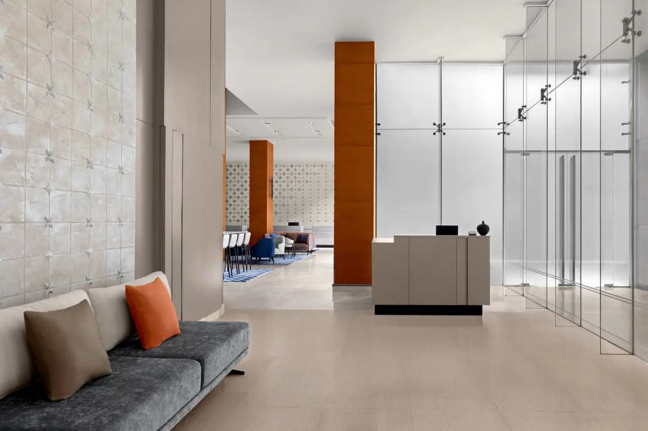 Courtyard by Marriott Bangkok 6
