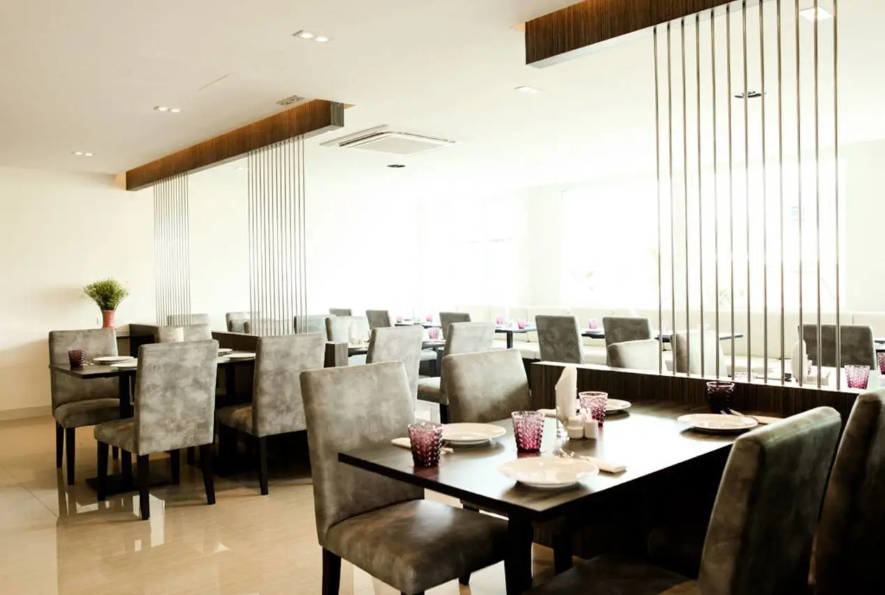 Crystal Suites Suvarnbhumi Airport 4
