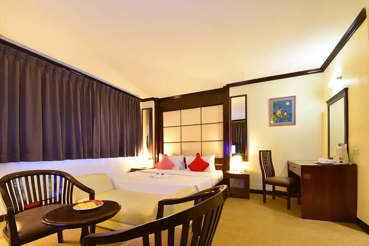 Grand Business Inn 7