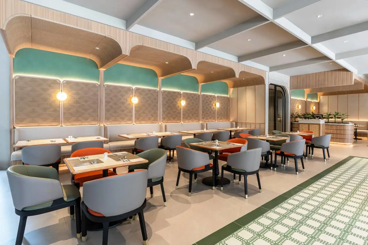 Hyatt Place Bangkok Sukhumvit 1 4