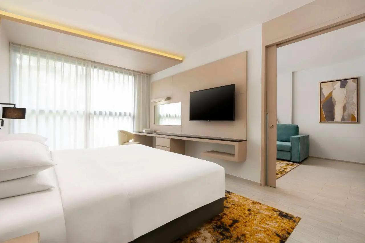 Hyatt Place Bangkok Sukhumvit 1 3