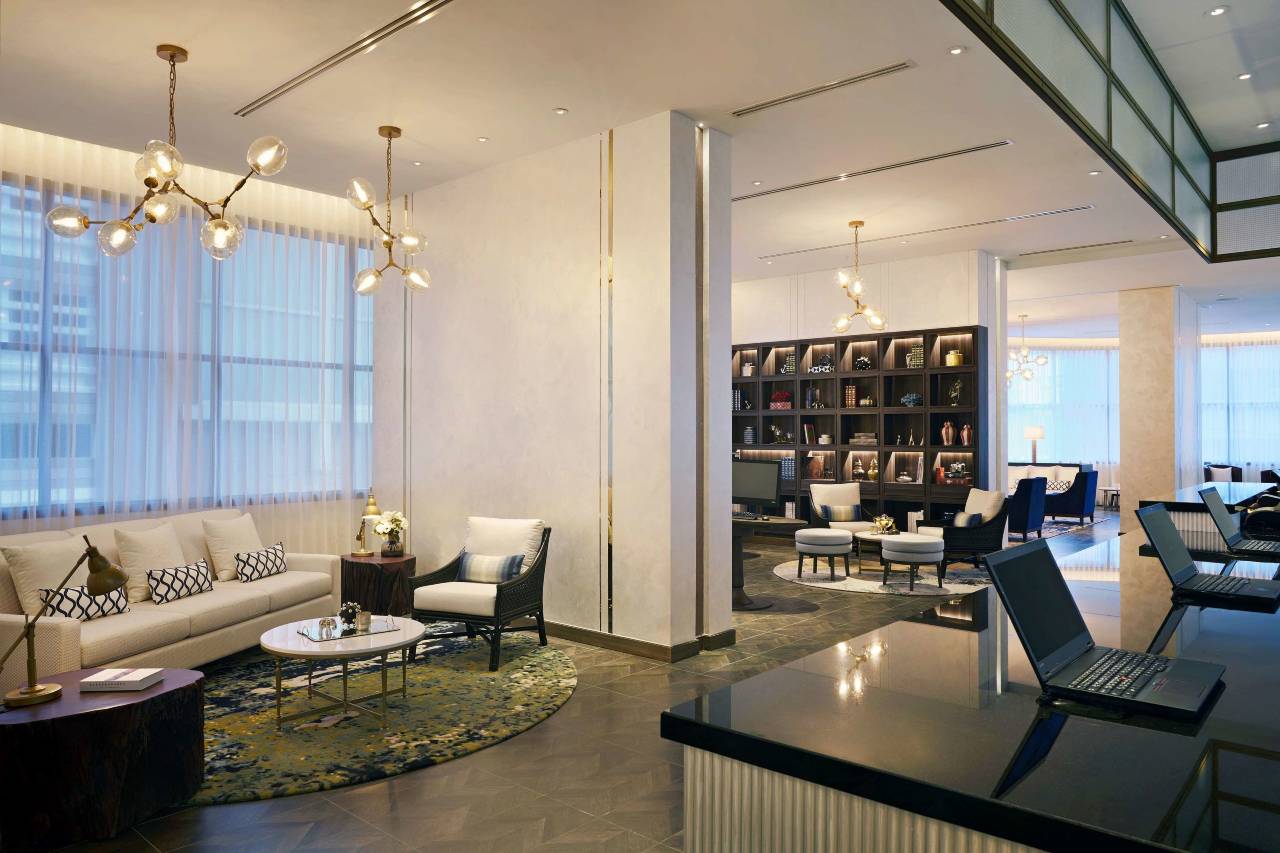 Hyatt Place Bangkok Sukhumvit 24 7