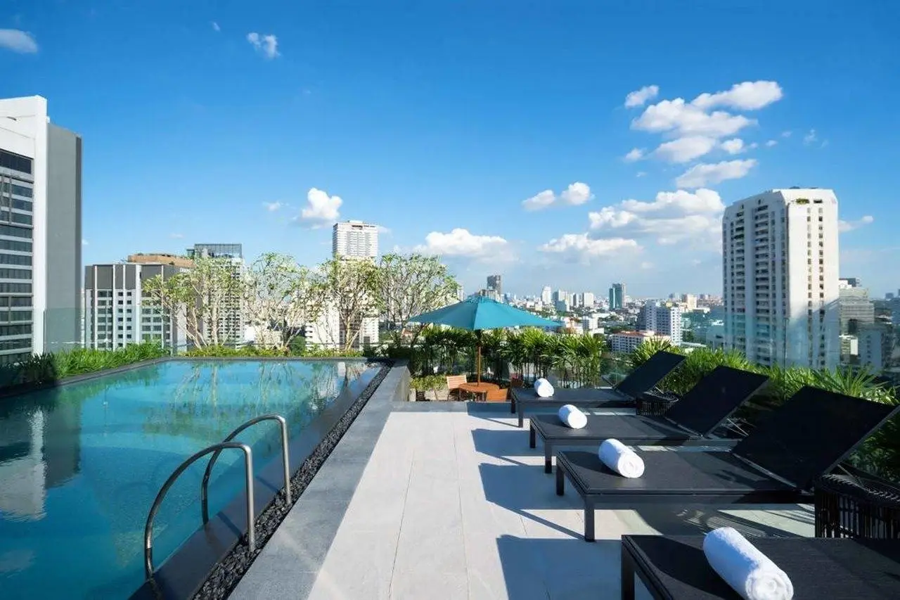Hyatt Place Bangkok Sukhumvit 24 2