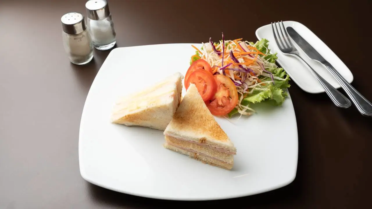 Lily Hotel Bangkok 4