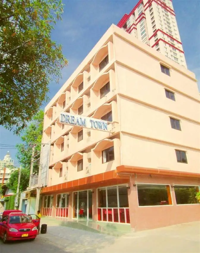 Zen Rooms Petchburi 11 Pratunam 1