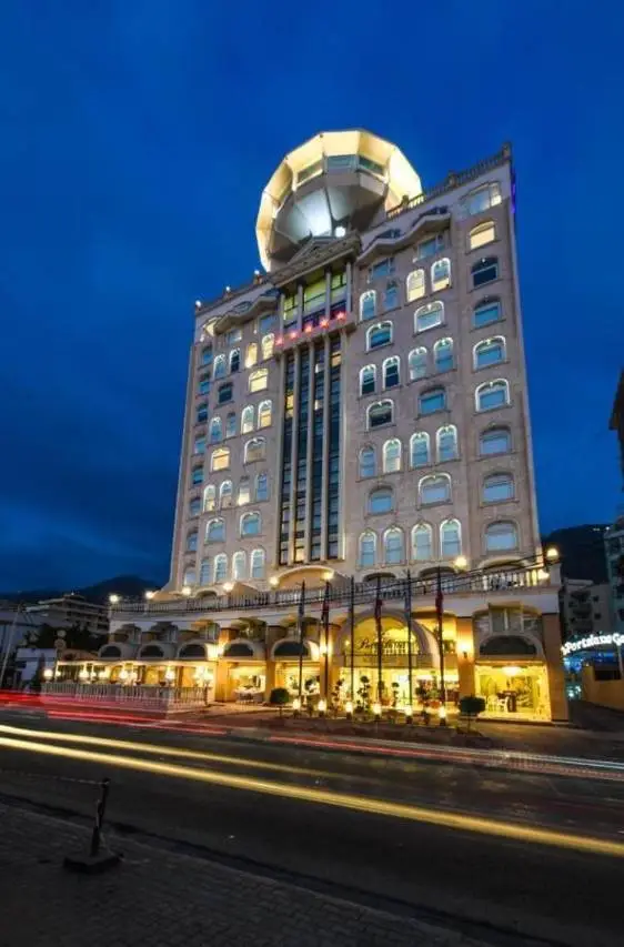 波特路纳度假酒店 2