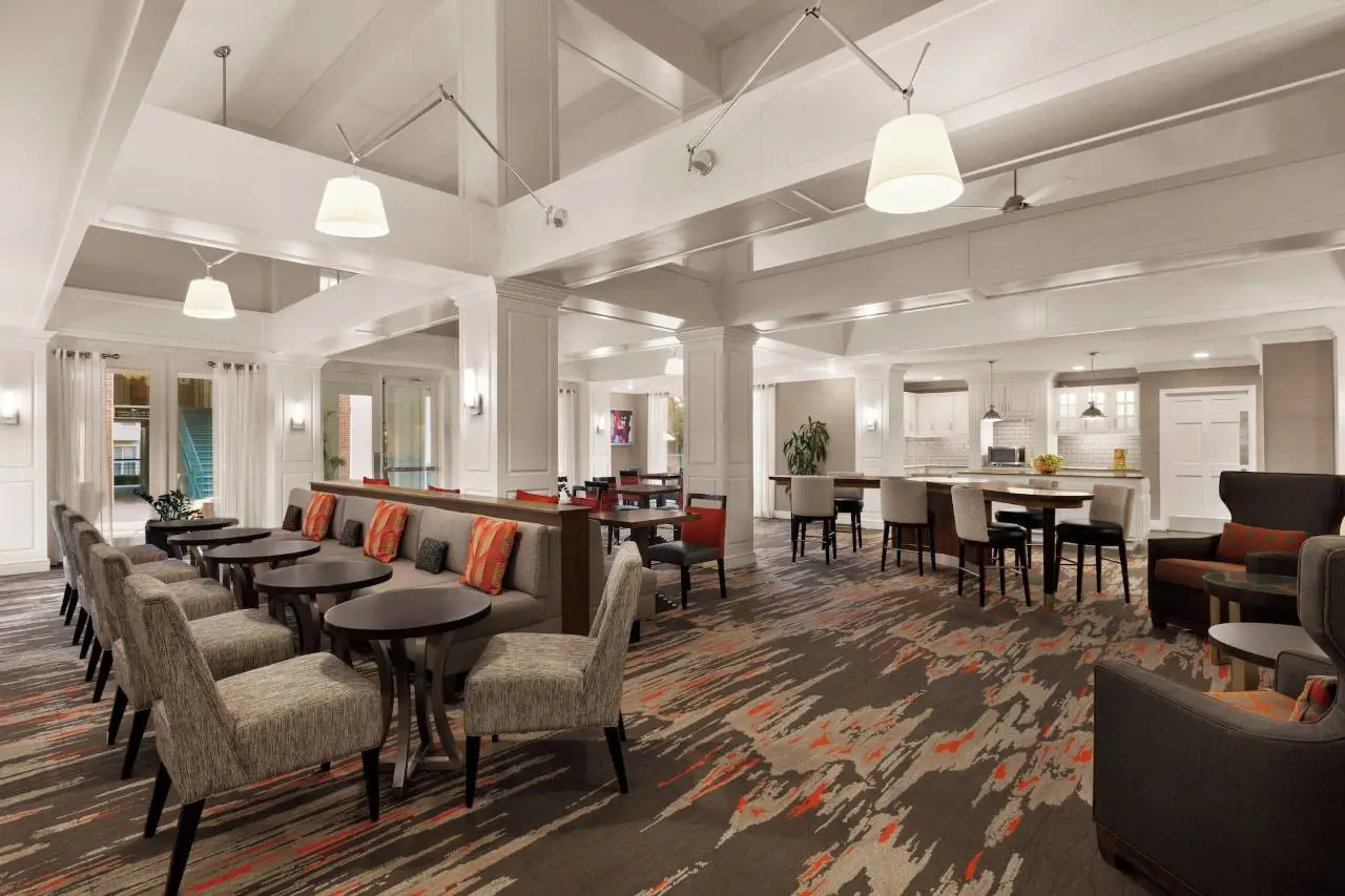 Addison Suites Hotel 7