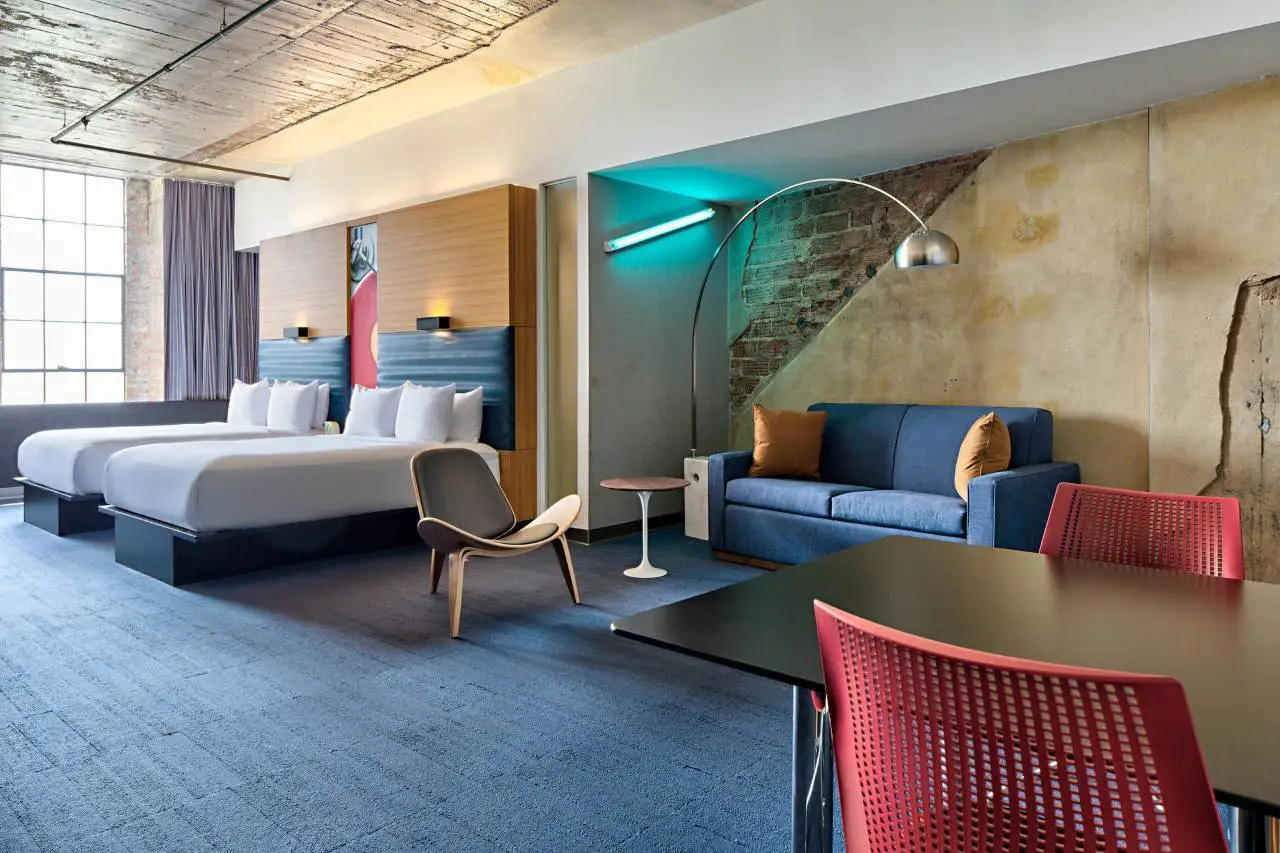 Aloft Dallas Downtown 3