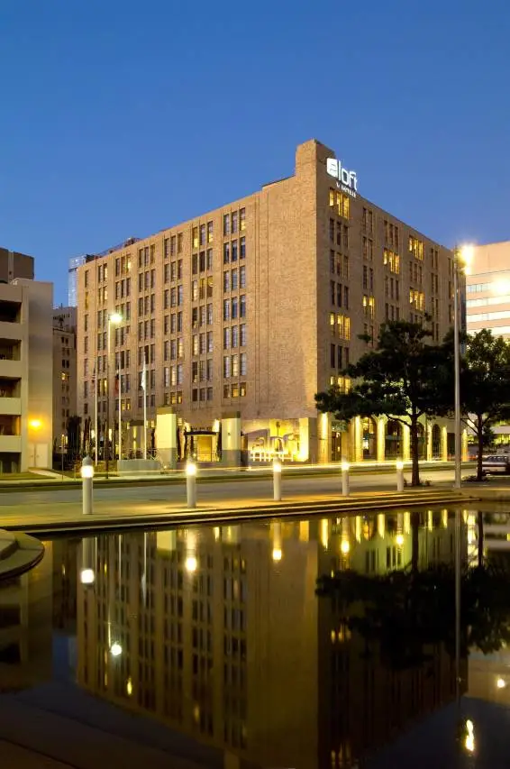 Aloft Dallas Downtown 1