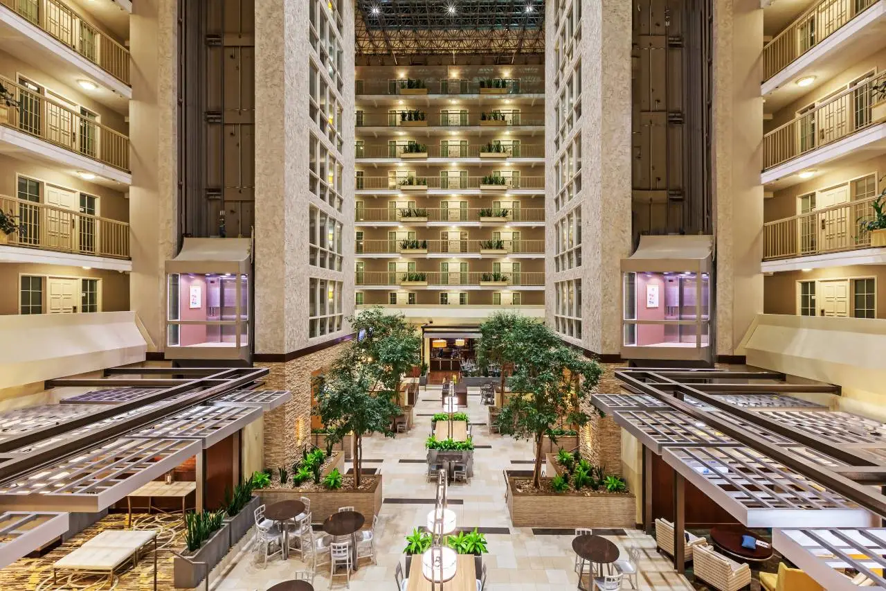 Embassy Suites by Hilton Dallas Market Center 7