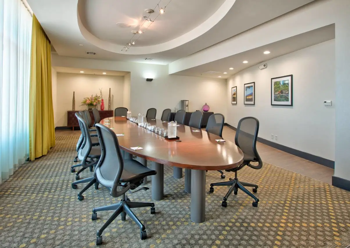 Holiday Inn DFW AIRPORT SOUTH by IHG 6