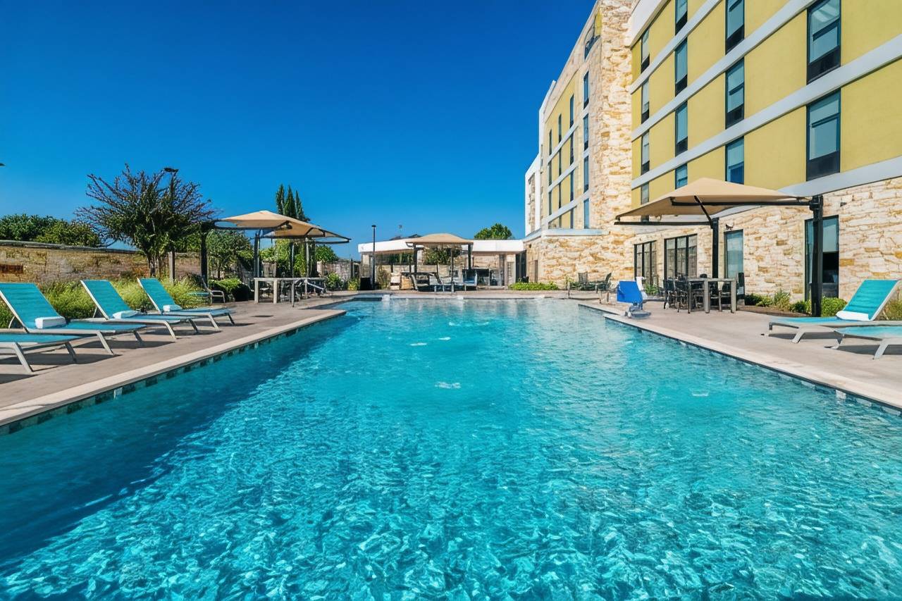 Home2 Suites by Hilton Dallas Addison 5