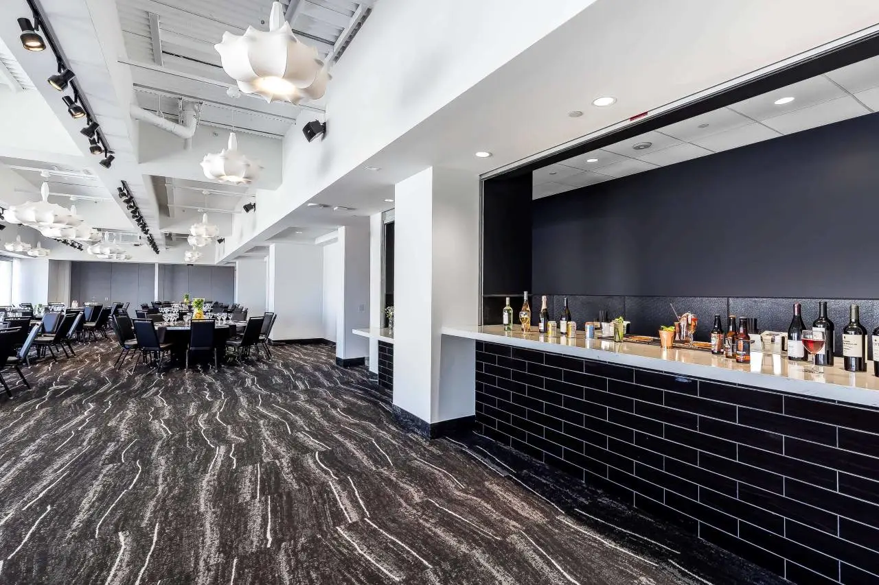 Lorenzo Hotel Dallas, Tapestry Collection by Hilton 5