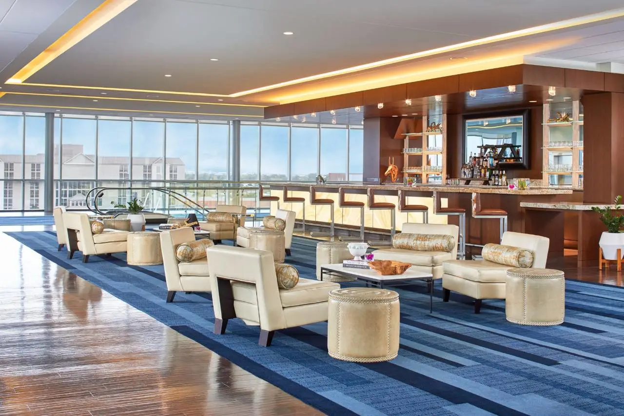 Renaissance Dallas Hotel 7