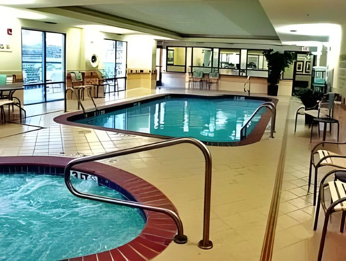 SpringHill Suites Dallas DFW Airport North/Grapevine 4