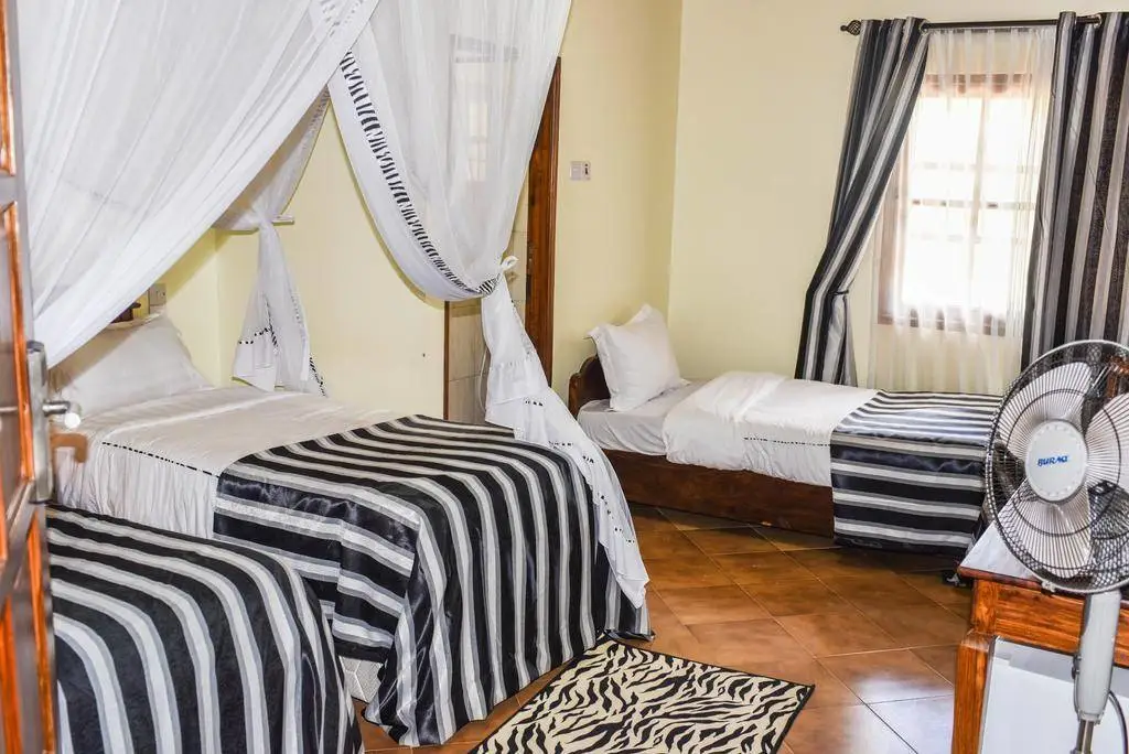 Destination 3 Degrees Hotel 6