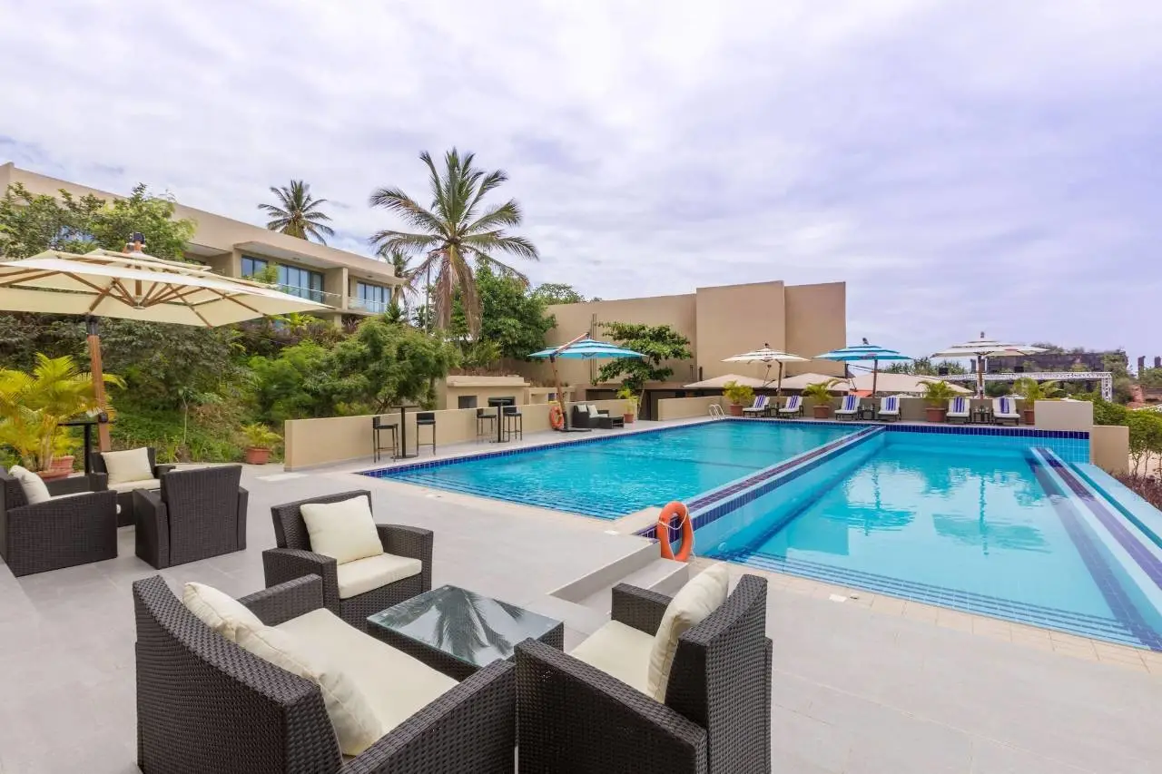 Ngalawa Hotel & Resort 5