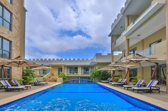 Ngalawa Hotel & Resort 1