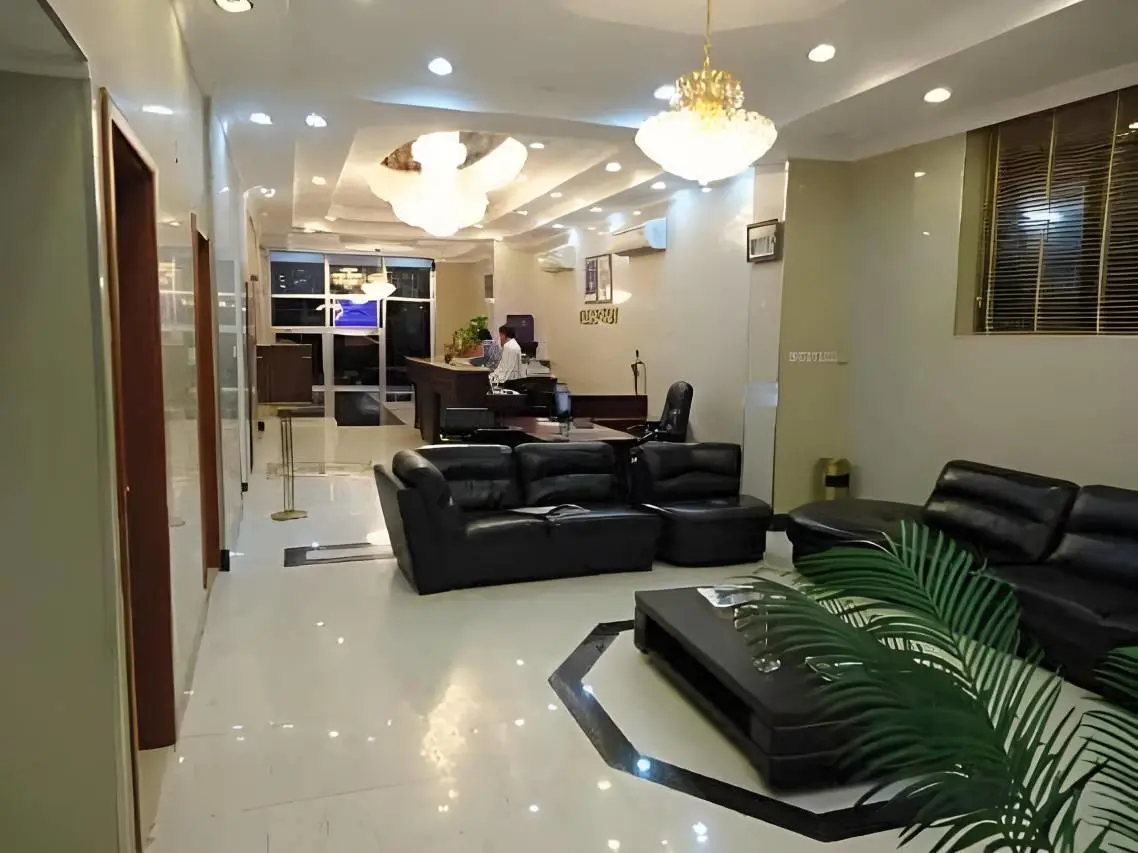 Rainbow Hotel 6