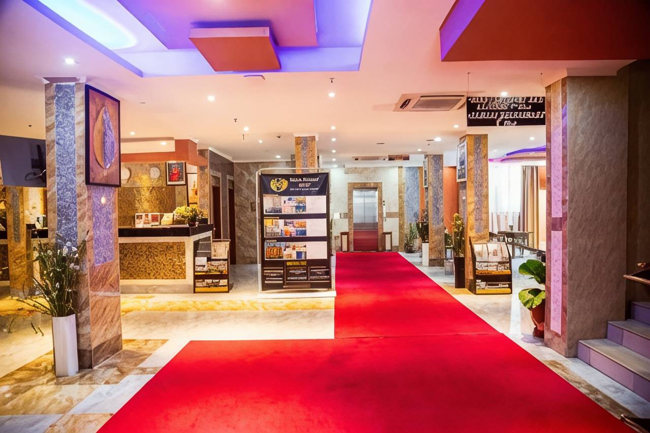 Tiffany Diamond Hotels Ltd - Indira Gandhi Street 7