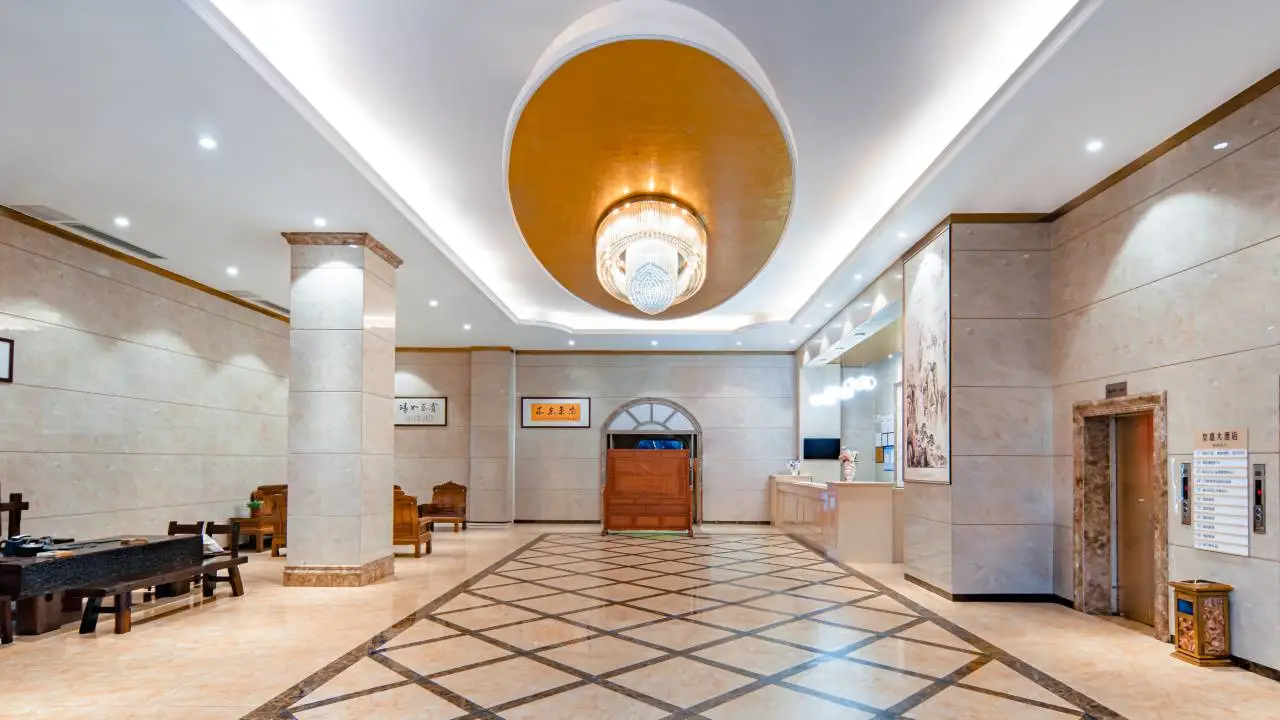 Foshan Imperial Joy Hotel (Liushui Jiazhou Plaza Branch) 5