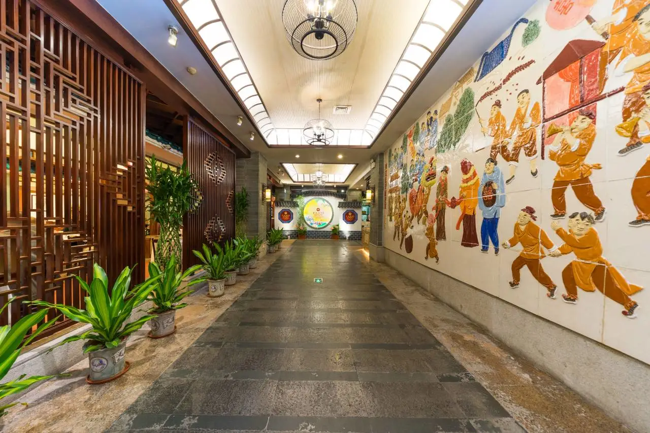 Foshan Jin Cheng Grand Hotel (Zumiao Lingnan Tiandi Branch) 7