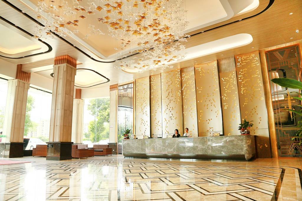 Foshan Jinquan Grand Hotel (Foshan Xishao Mountain Timeless Love Store) 5
