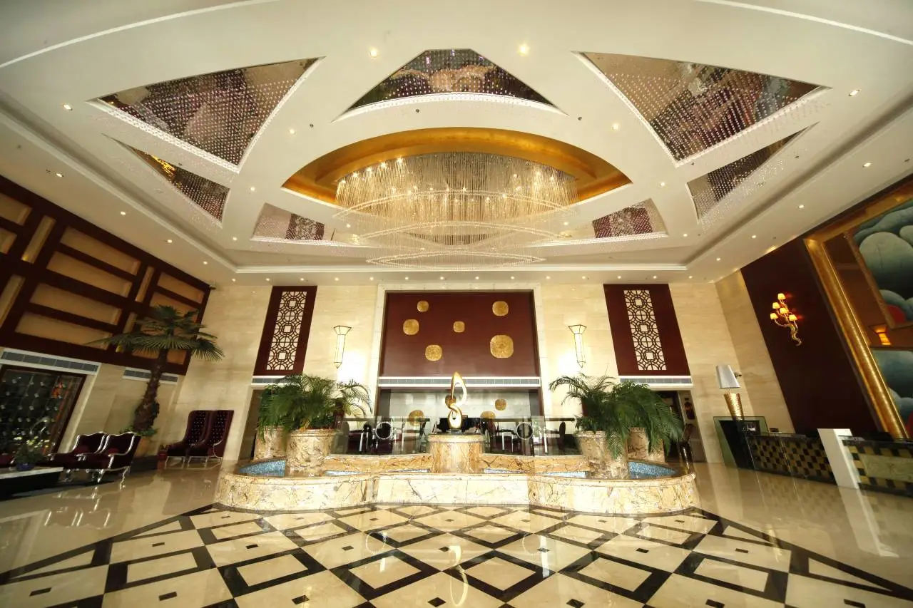 Foshan Shunde Royal Prince Hotel (Ronggui Railway Station Store) 7