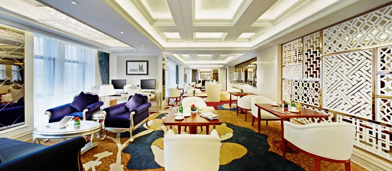 Foshan Shunde Sunlon Wyndham Hotel (Guangzhou South Railway Station Jinlong Subway Station Store) 5