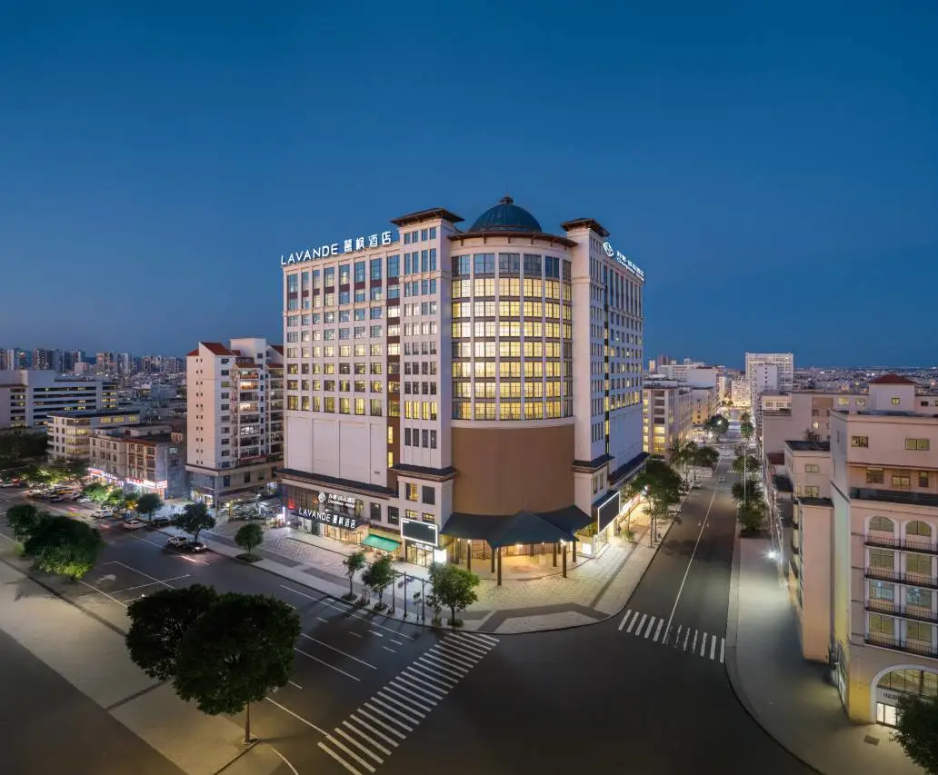 Lifeng Hotel (Dongxing Port, Fangchenggang) 1
