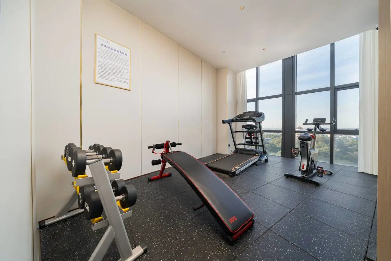 Lifeng Hotel (Dongxing Port, Fangchenggang) 5
