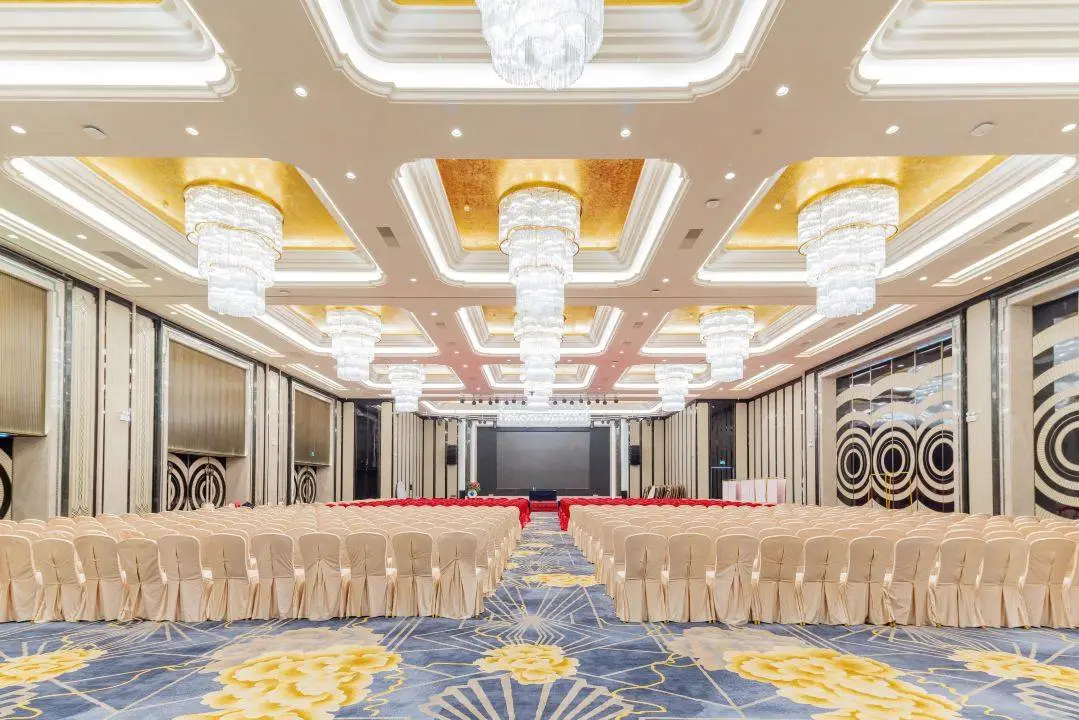 New Joy International Hotel 6