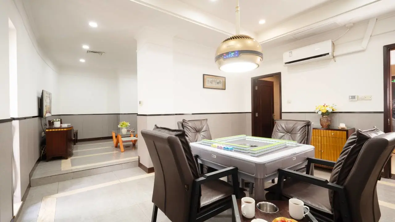 Shunde Junhao Hotel (Foshan Ronggui Fisherman's Wharf Branch) 5