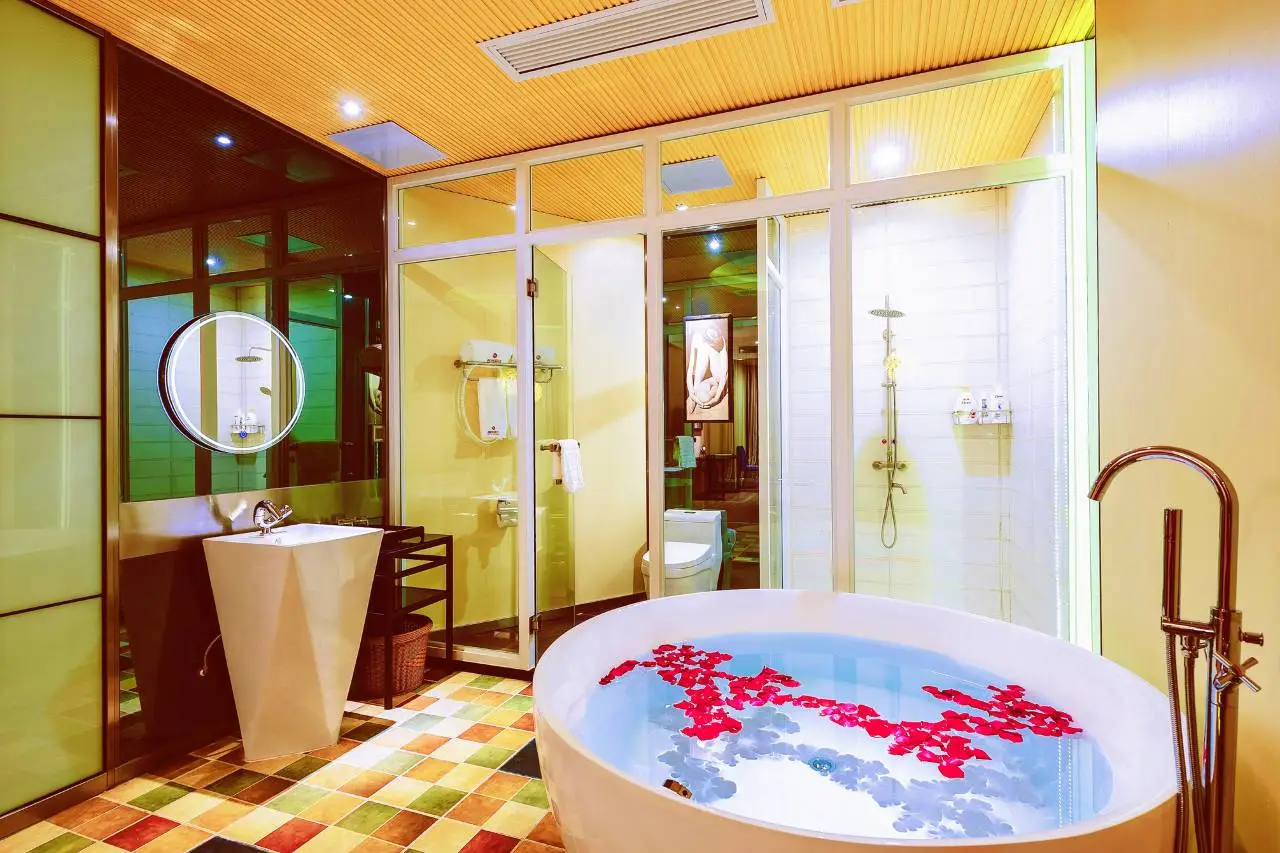 Wellness Hotel (Foshan Yongrun Plaza) 3