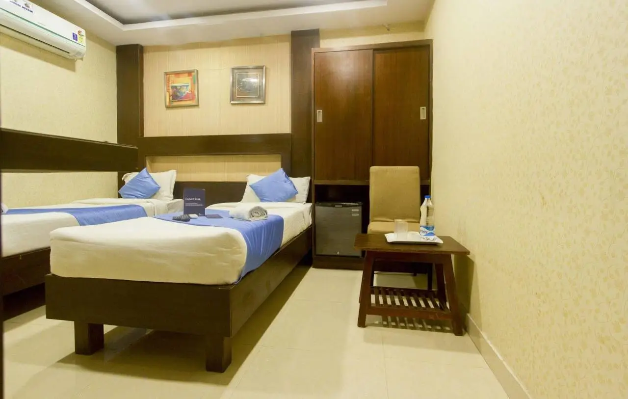 FabHotel Avs Kukatpally 1