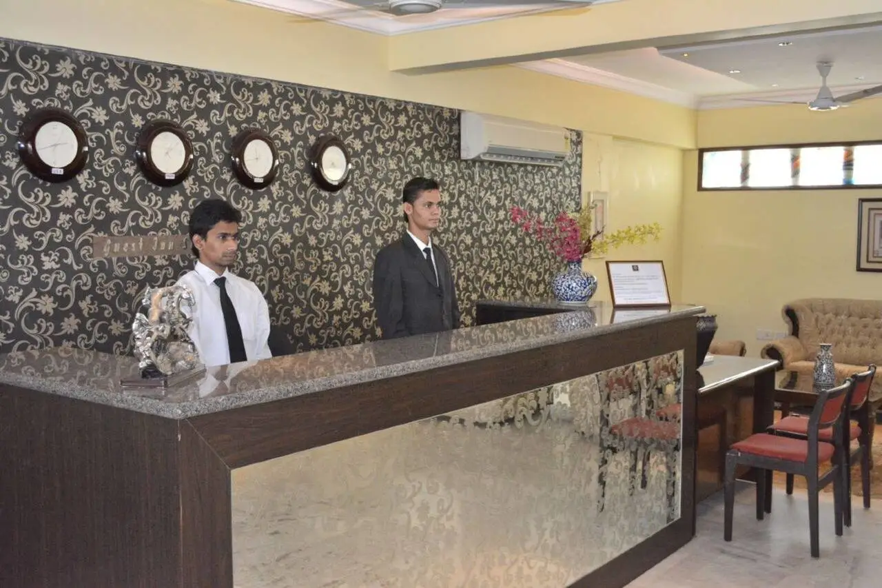 Gis Select Banjara Hills 7