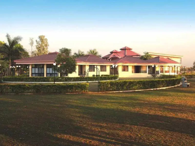 Greenarth Lakeview Resort 1