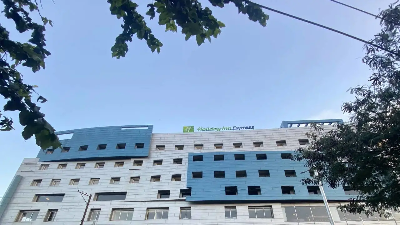 Holiday Inn Express HYDERABAD BANJARA HILLS by IHG 2