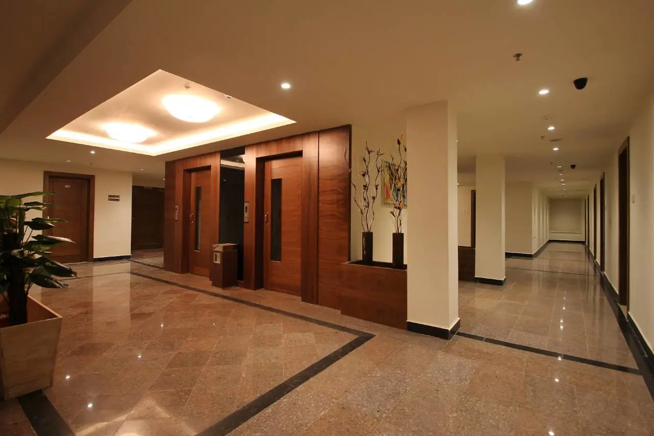 Hotel Hyderabad Grand 7