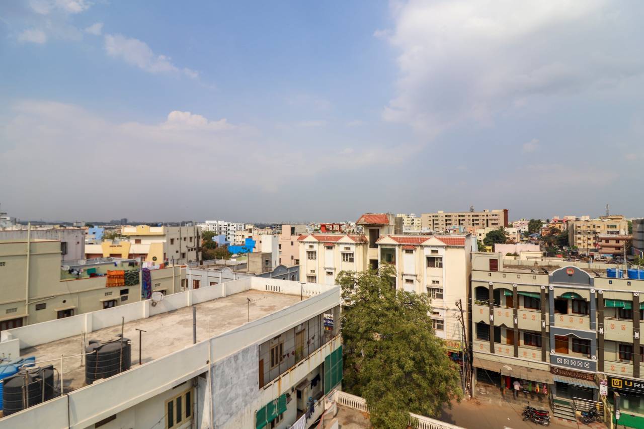 Hotel O Kothapet Near Omini Hospital 5