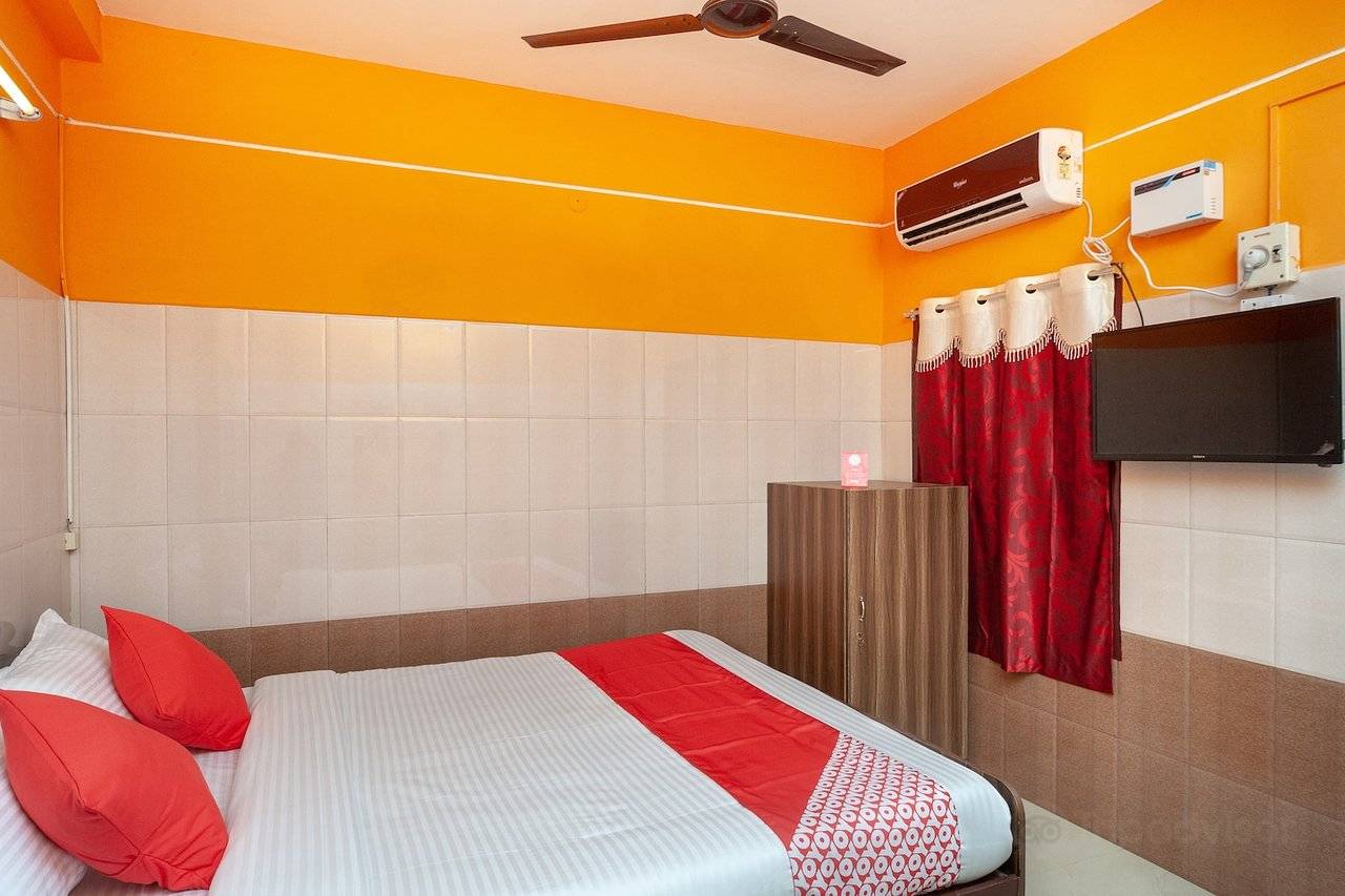 OYO 23455 Varsha Residency 1