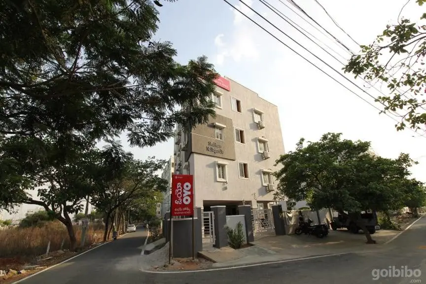 OYO 37420 shubham guest house 1