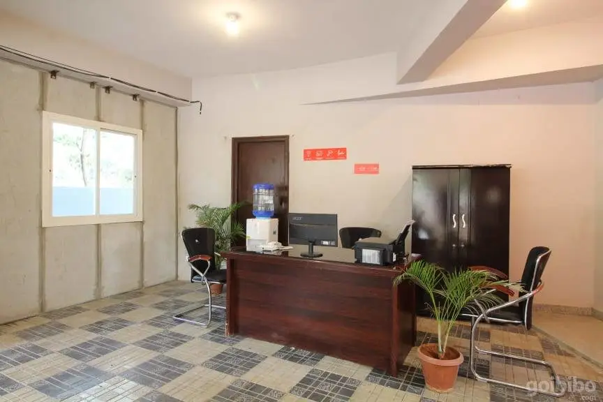 OYO 37420 shubham guest house 3
