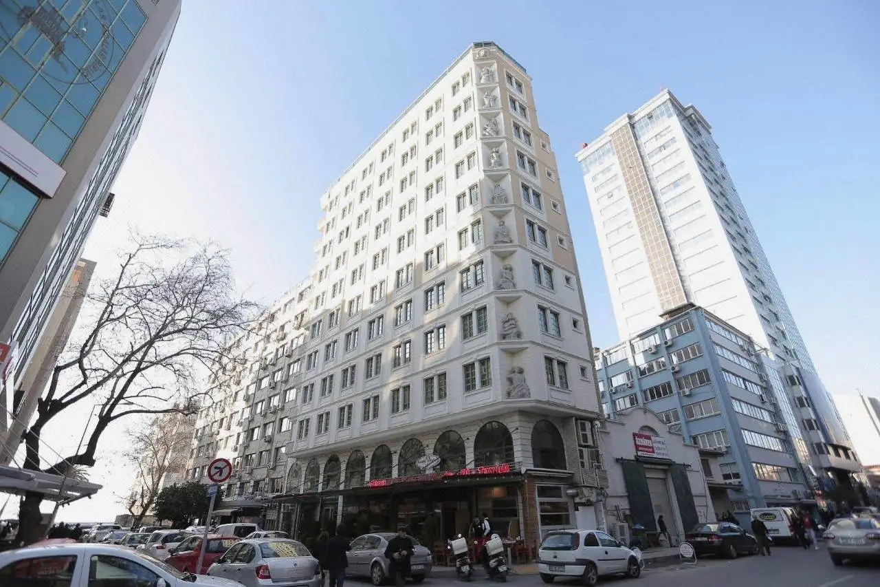 Hotel Marla 1