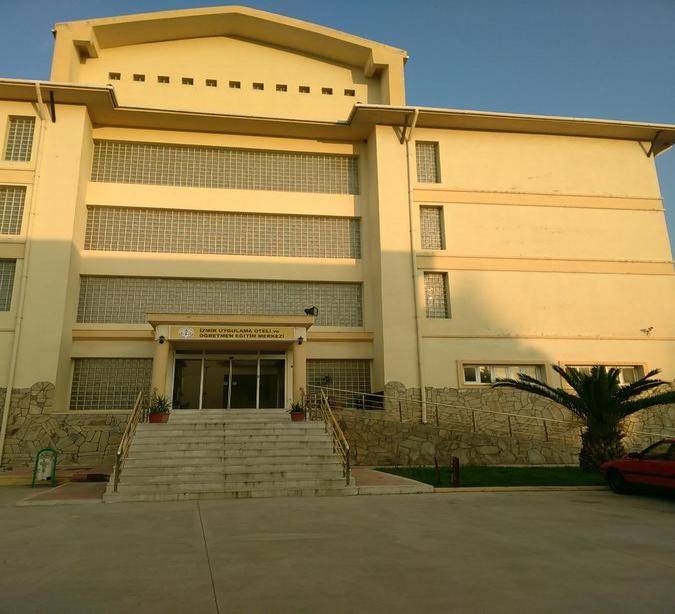 Izmi̇r Uygulama Oteli̇ 2